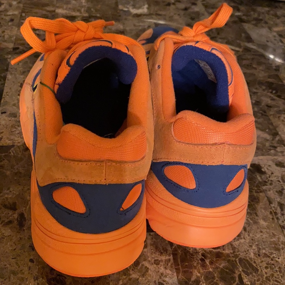 BRAND NEW - Picture 3 of 8